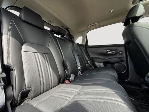 Used 2027 Honda HR-V EX-L image 25