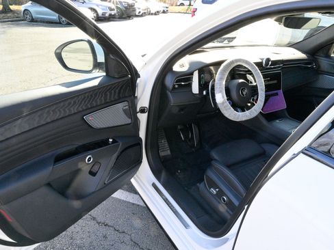 New 2025 Maserati Grecale Modena image 15