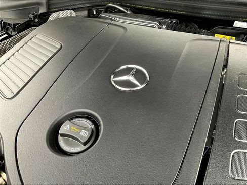 Used 2026 Mercedes-Benz GLC 300 4MATIC image 33