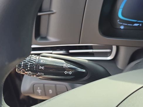 New 2026 Hyundai Elantra SE FWD image 26