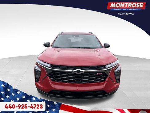 New 2026 Chevrolet Trax RS w/ Driver Confidence Package image 8