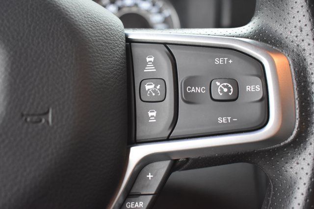 Used 2025 RAM 1500 Warlock AWD/4WD image 20