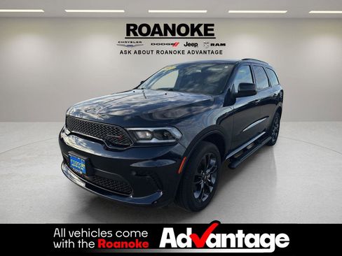 Used 2024 Dodge Durango SXT w/ SXT Blacktop Group image 1