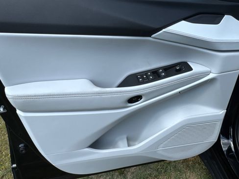 New 2026 Jeep Cherokee Limited AWD/4WD image 12