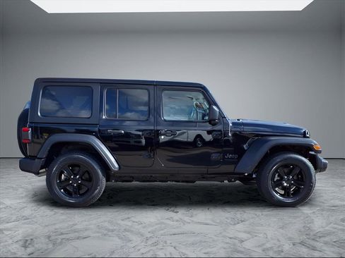 Used 2020 Jeep Wrangler Unlimited Sport image 8
