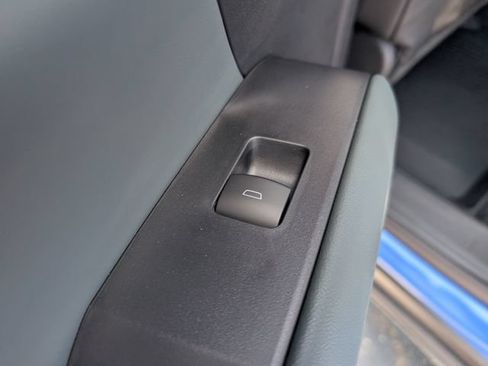 New 2027 GMC Terrain AT4 w/ Convenience Package III AWD/4WD image 11