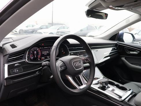 Used 2019 Audi Q8 Prestige image 17