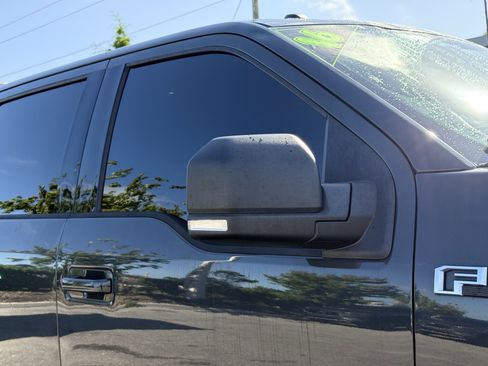 Used 2016 Ford F150 XLT w/ Equipment Group 302A Luxury AWD/4WD image 10