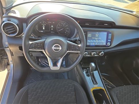 Certified 2023 Nissan Kicks SV image 32
