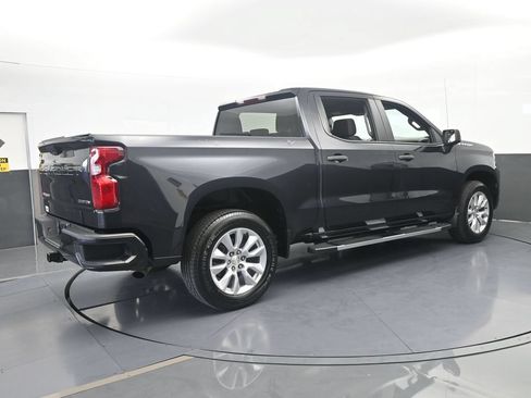 Used 2022 Chevrolet Silverado 1500 Custom RWD image 6