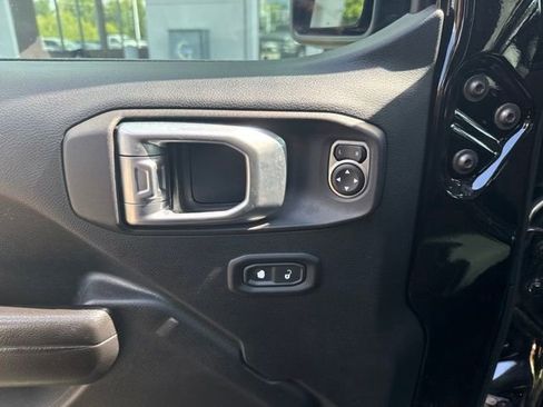 Used 2021 Jeep Wrangler Unlimited Sport AWD/4WD image 6