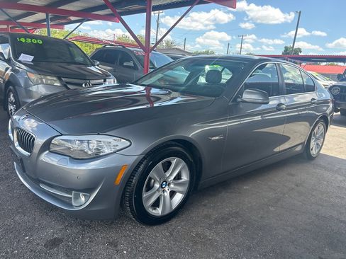 Used 2013 BMW 528i Sedan image 2