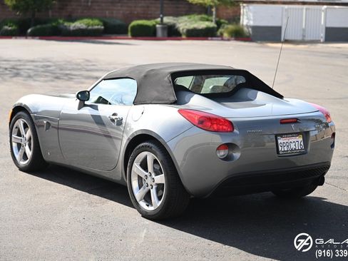 Used 2006 Pontiac Solstice Convertible w/ Power Package image 6