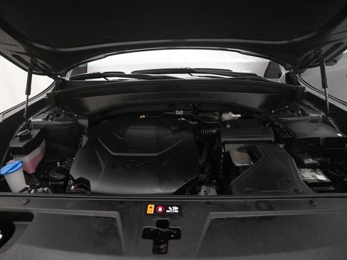 Used 2025 Kia Telluride SX X-Line AWD/4WD image 3