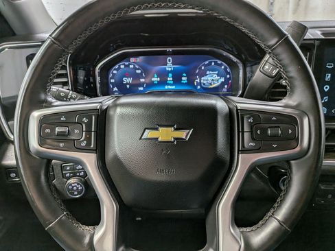 Used 2025 Chevrolet Silverado 3500 LT w/ Safety Package AWD/4WD image 16