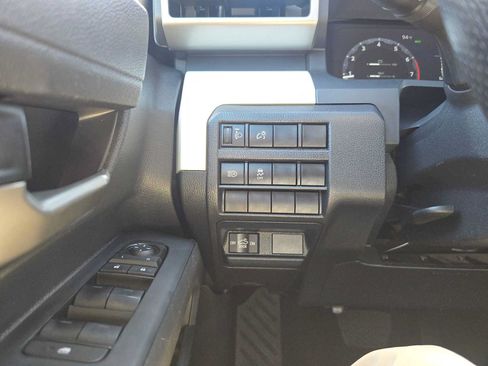 Used 2024 Toyota Tacoma TRD Off-Road AWD/4WD image 32