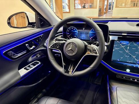 New 2025 Mercedes-Benz E 350 Sedan image 11
