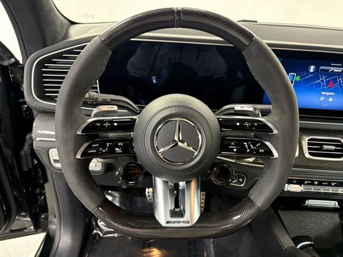 Used 2024 Mercedes-Benz GLS 63 AMG 4MATIC image 13