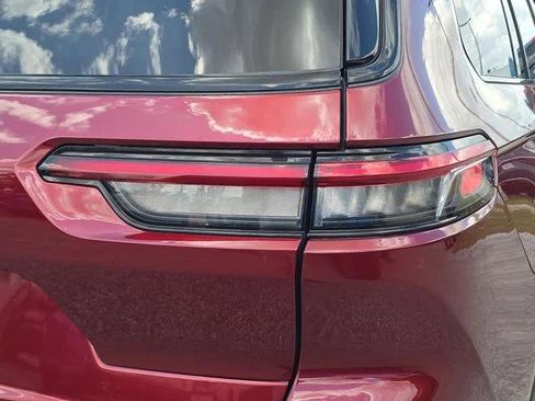 Certified 2023 Jeep Grand Cherokee L Laredo AWD/4WD image 7
