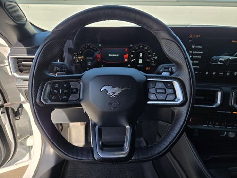 Used 2024 Ford Mustang GT Premium image 18