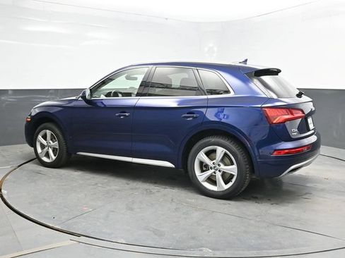 Used 2020 Audi Q5 Prestige w/ Prestige Package AWD/4WD image 4