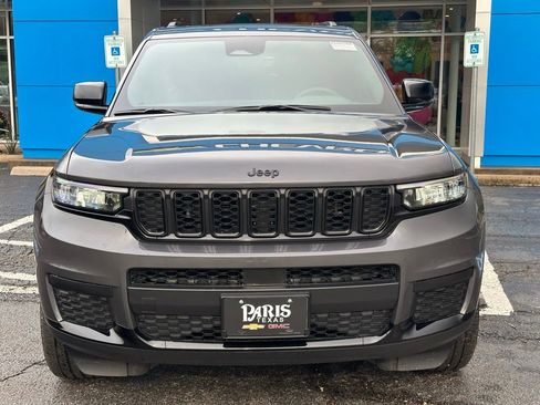 Used 2025 Jeep Grand Cherokee L Altitude RWD image 2