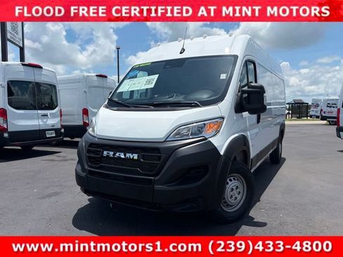 Used 2024 RAM ProMaster 2500 w/ Power Group FWD image 7