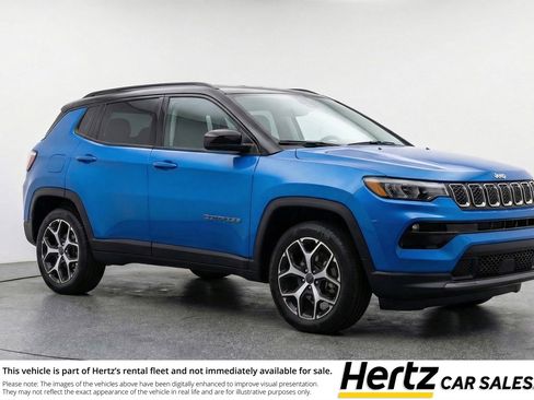 Used 2025 Jeep Compass Limited AWD/4WD image 1