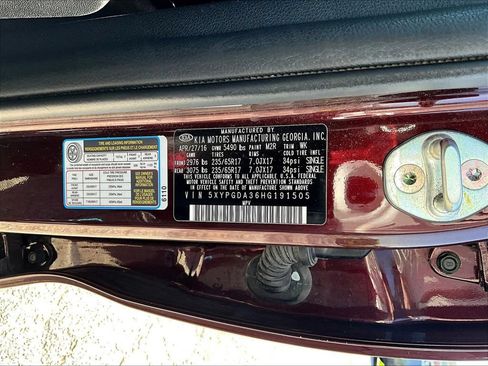 Used 2017 Kia Sorento AWD w/ LX Convenience Package image 21