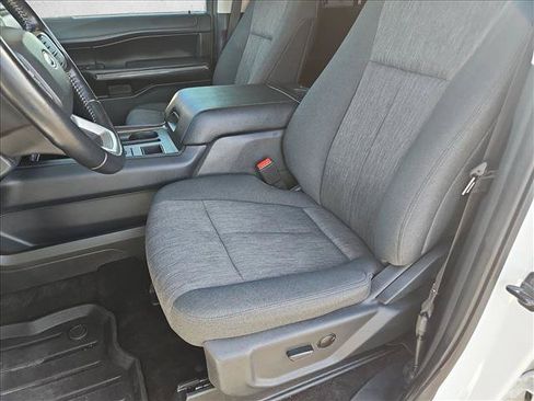 Used 2023 Ford Expedition XLT RWD image 16