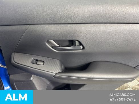 Used 2024 Nissan Sentra SV FWD image 19