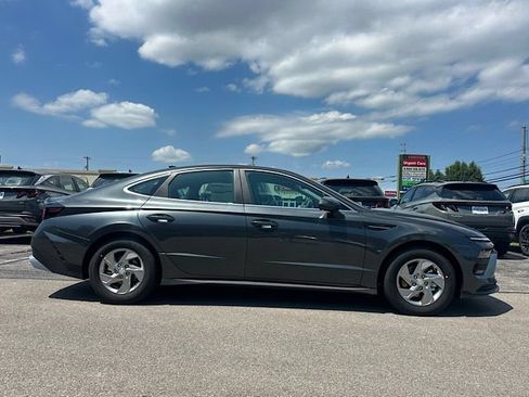New 2026 Hyundai Sonata SE FWD image 7