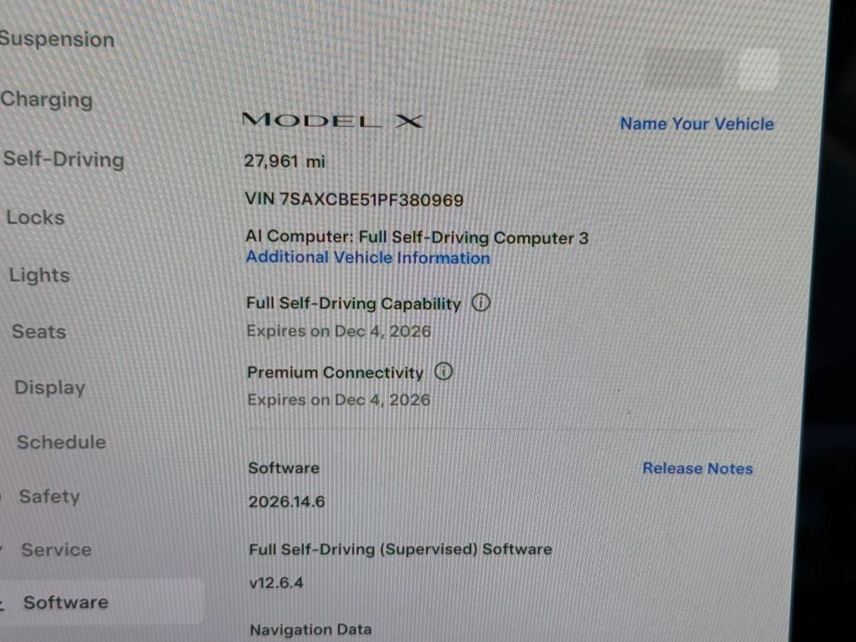 Used 2023 Tesla Model X AWD/4WD image 31