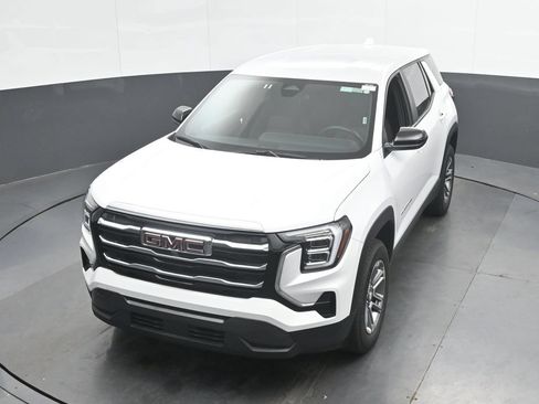 Used 2025 GMC Terrain Elevation AWD/4WD image 34