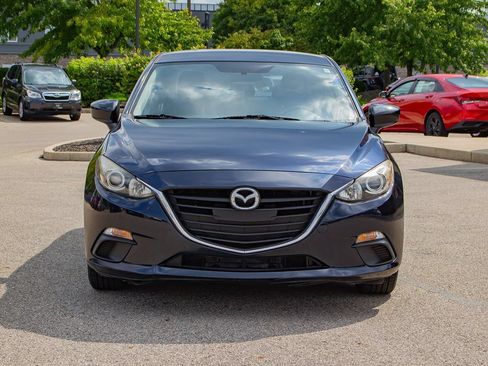 Used 2015 MAZDA MAZDA3 i SV FWD image 2