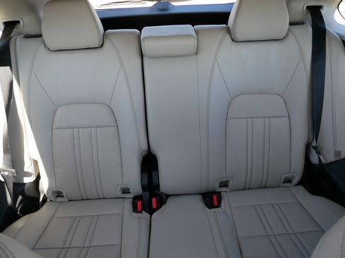Used 2024 Honda HR-V EX-L image 13