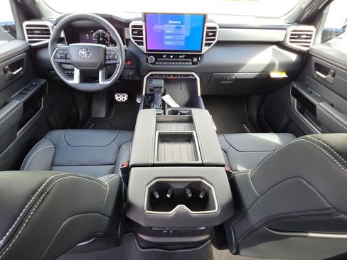 New 2026 Toyota Tundra Limited AWD/4WD image 4