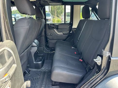 Used 2016 Jeep Wrangler Unlimited Sport AWD/4WD image 17
