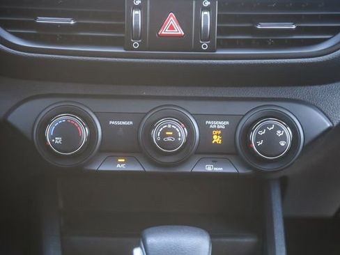 Certified 2022 Kia Forte LXS image 14