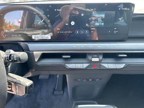 New 2024 Kia EV9 Light image 29