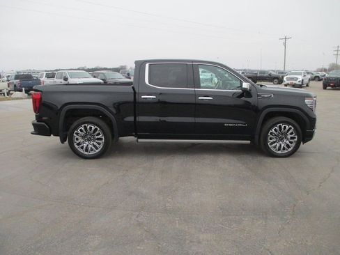Used 2026 GMC Sierra 1500 Denali Ultimate image 5