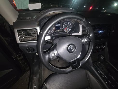 Used 2018 Volkswagen Atlas SEL FWD image 6