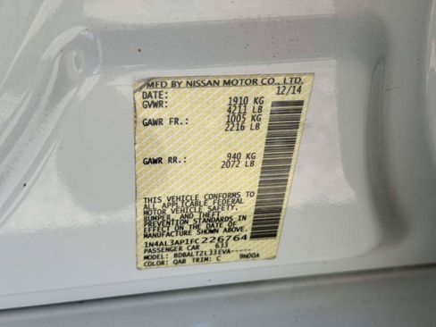 Used 2015 Nissan Altima 2.5 SL w/ Technology Package FWD image 16