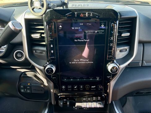 Used 2021 RAM 2500 Big Horn w/ Level 2 Equipment Group image 18