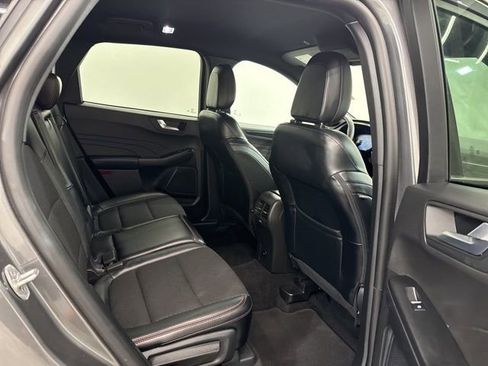 Used 2025 Ford Escape ST-Line FWD image 12