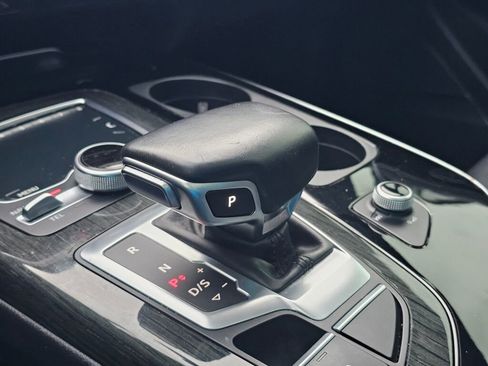 Used 2019 Audi Q7 3.0T Premium Plus w/ Premium Plus Package image 40