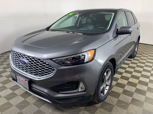 Used 2024 Ford Edge SEL w/ Convenience Package AWD/4WD image 10