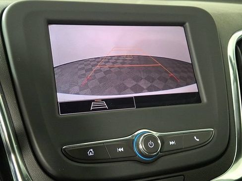 Used 2024 Chevrolet Equinox LT w/ LPO, Floor Liner Package AWD/4WD image 4