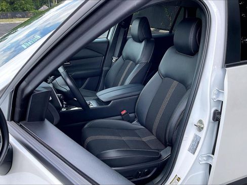 Used 2025 MAZDA CX-50 AWD 2.5 S w/ Preferred Package image 23