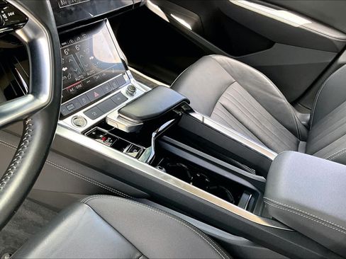 Used 2021 Audi e-tron Premium w/ Convenience Plus Package AWD/4WD image 14